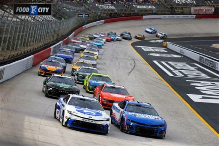 What was the results of the Nascar race at Bristol?
