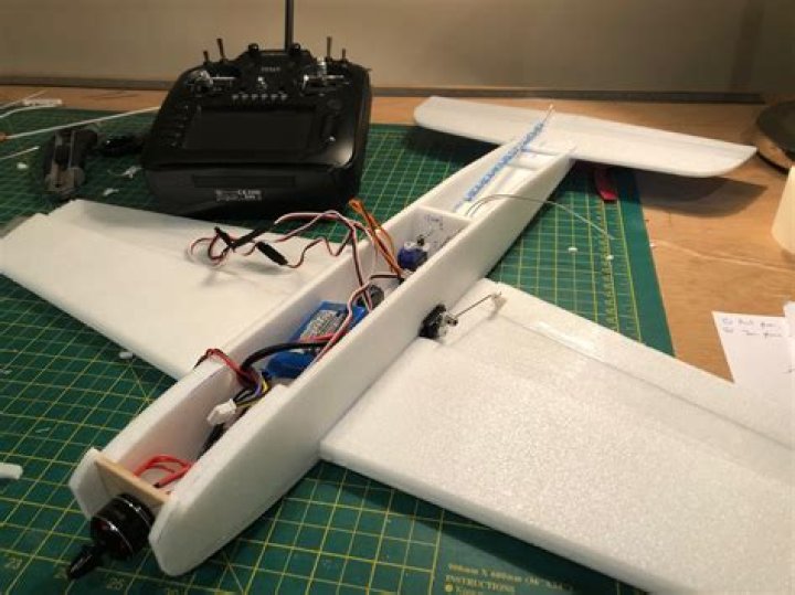 What wood is used for RC planes?
