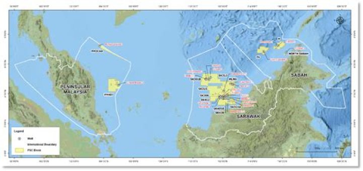 When was oil discovered in Malaysia?