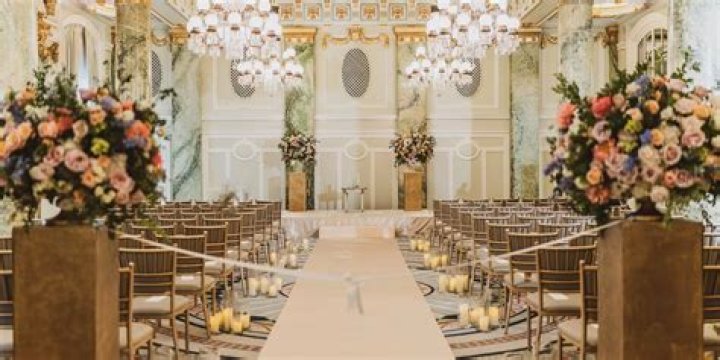 Where can I get married in DC for free?