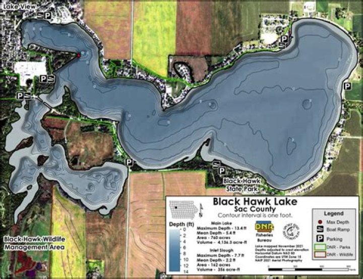 Where is Blackhawk Lake in Iowa?