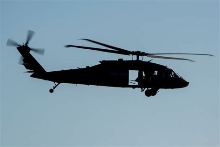 Who dies in Blackhawk Down?