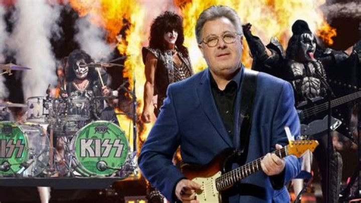 Who opened for Kiss in 1977?