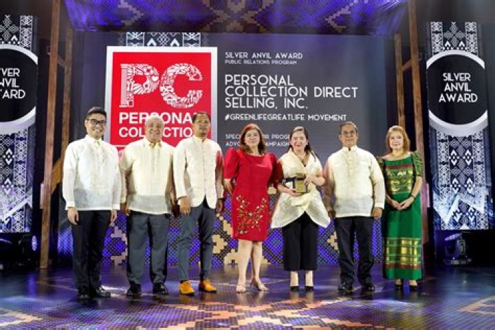 Who owns personal collection Philippines?