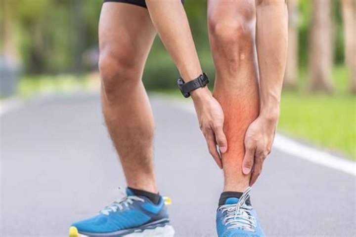 Why does my left shin hurt after running?