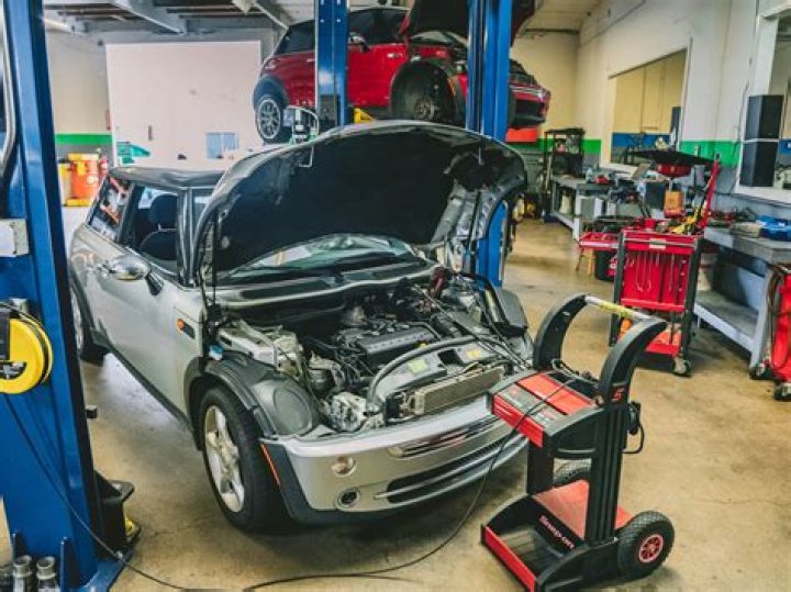 Why does my Mini Cooper keep cutting out?