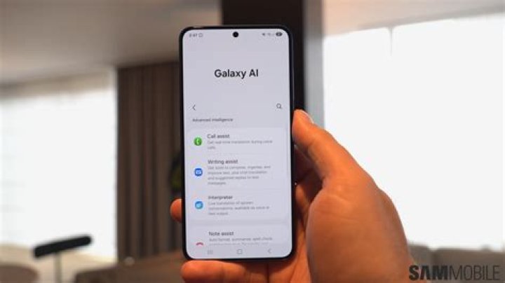 Why does my Samsung phone only work on speaker?