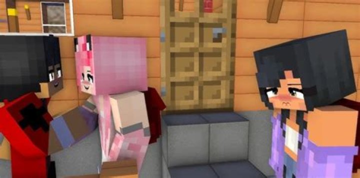 Will Aphmau ever continue Minecraft diaries?
